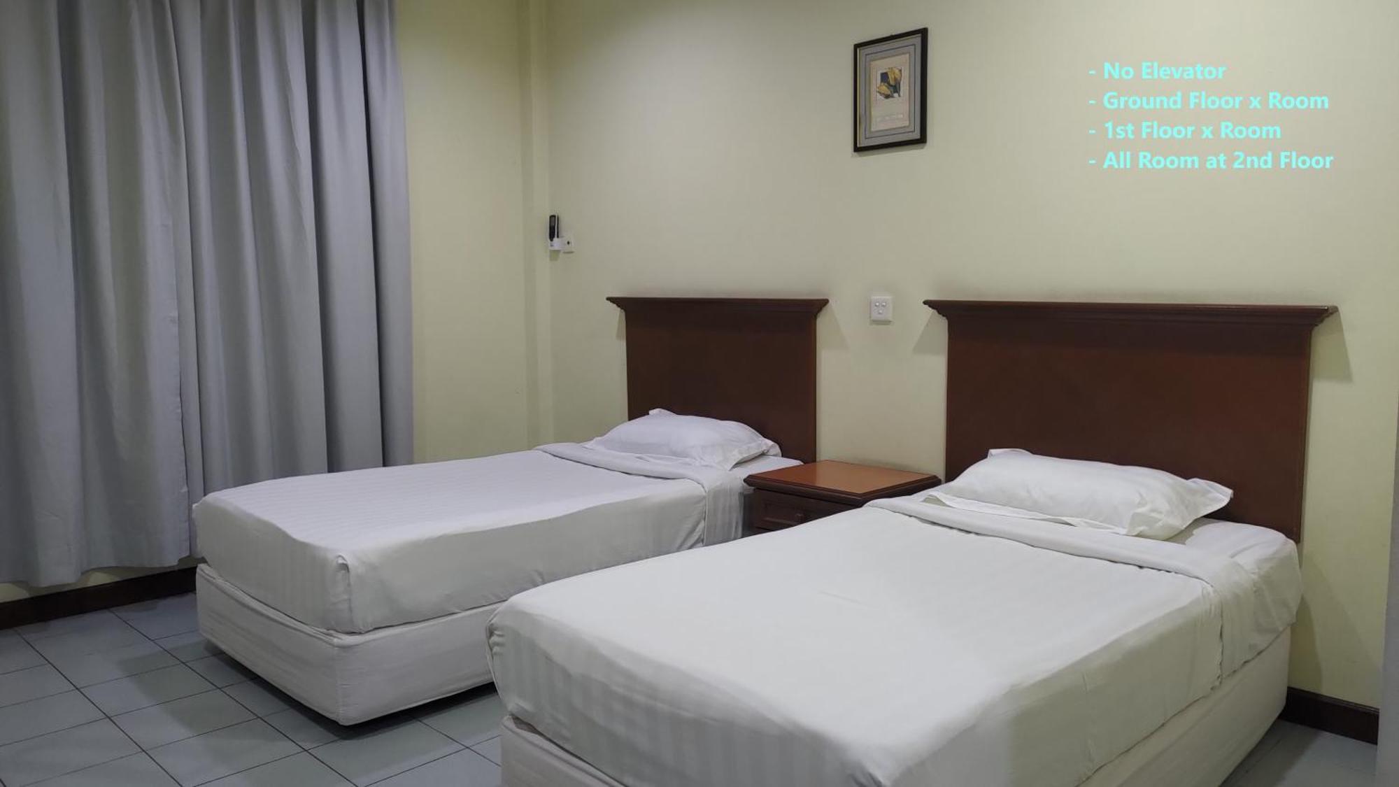 The Upper Deck Hotel Kudat Exterior foto